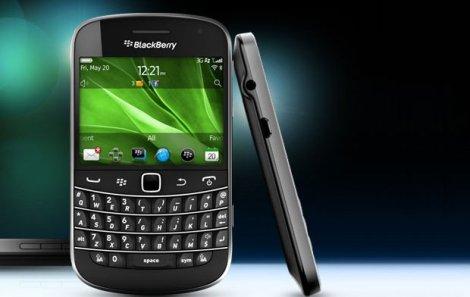 blackberry bold 9900-9930